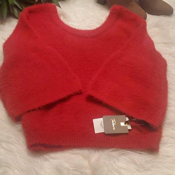 NWT 🎄 TAKARA SWEATER 🎄🤩FINAL SALE - Picture 3 of 7